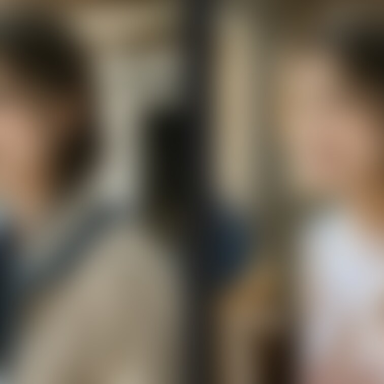 着衣と脱衣を並べた画像です。画像№1419