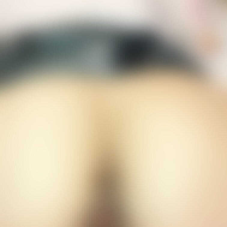 【華のNo.SEVENTEENちゃん】超絶美少女ちゃんが四つん這いstyleでお尻を突き出して、おまん○○○＆アナルが丸