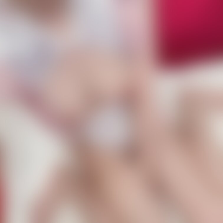 チャイナ服可愛いよね

下履いてないのばれる？