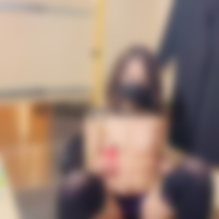 人が通るとドキドキしちゃうよね🥺💓

10分は長過ぎるかな？おしえて( ｡･-･｡｀ㅅ) ♡