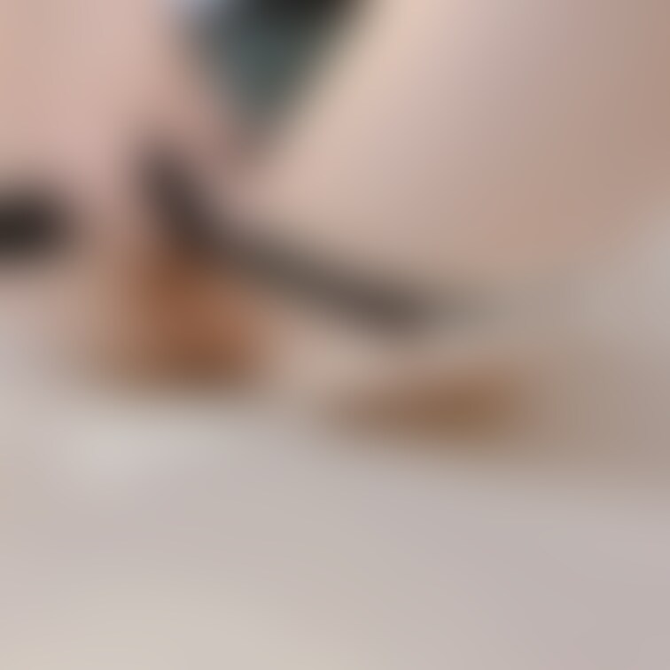 パンツめくれちゃった🥺