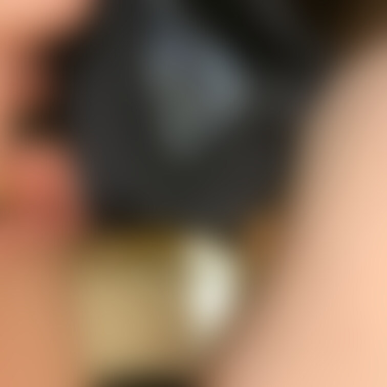 いやらしいリプ読んでたら…
こんなにとろっと溢れちゃってるの🥺💦💦💦
舐めて欲しいなぁ…🥰