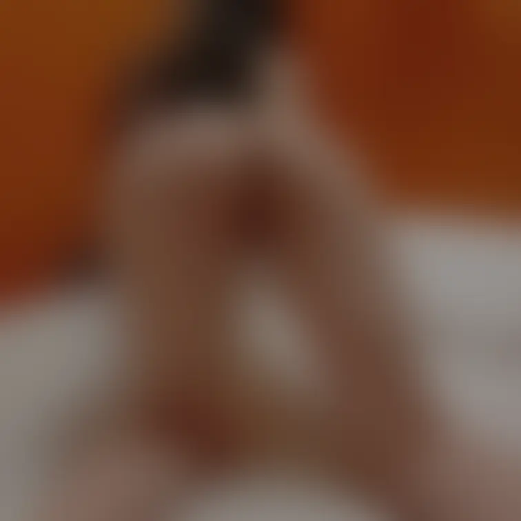 バックで奥ガンガンつかれるの大好きです🤍