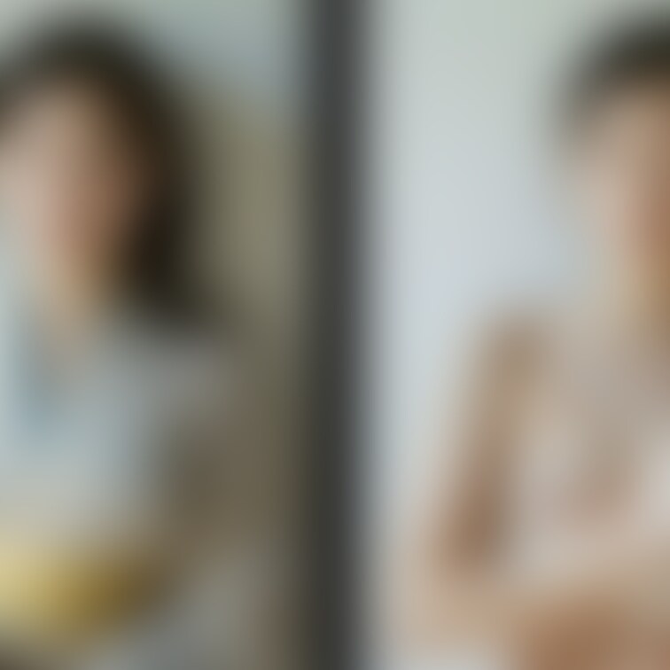着衣と脱衣の並べた画像です 画像№1459