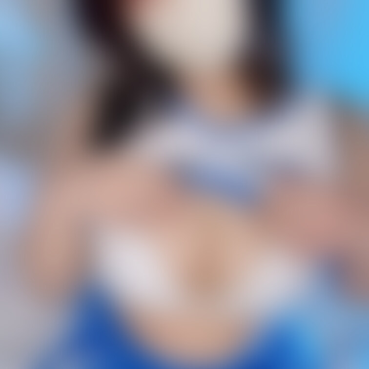 ちょっ…///おっぱいが見たいって…///💦

本当に正直ね…
ほら、これでいいの？///…