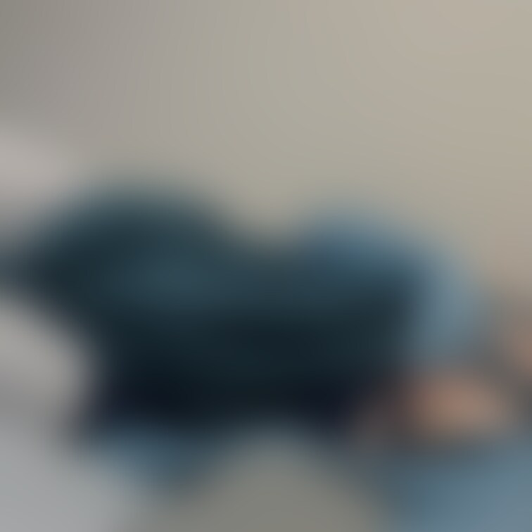 自己紹介2
お胸フェチチなのでそういう写真を撮りがち。脱ぎかけ多いかも…?