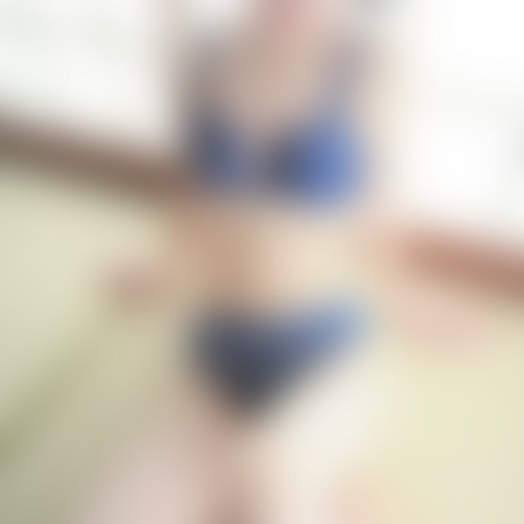 せがわおんぷ
セクシー下着
あそこがちらり