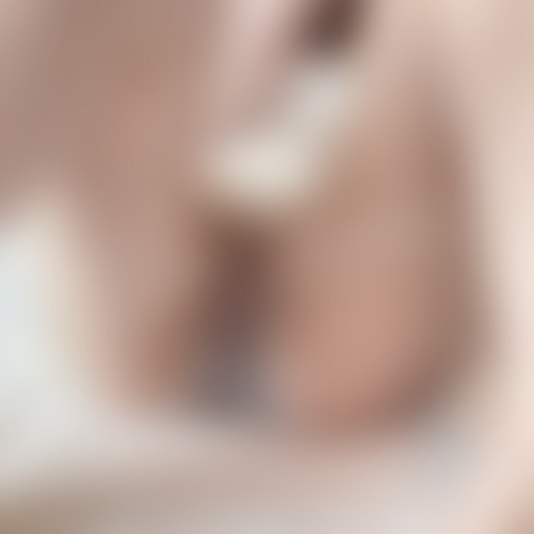 えっちな動画見てたら濡れちゃってた🥺