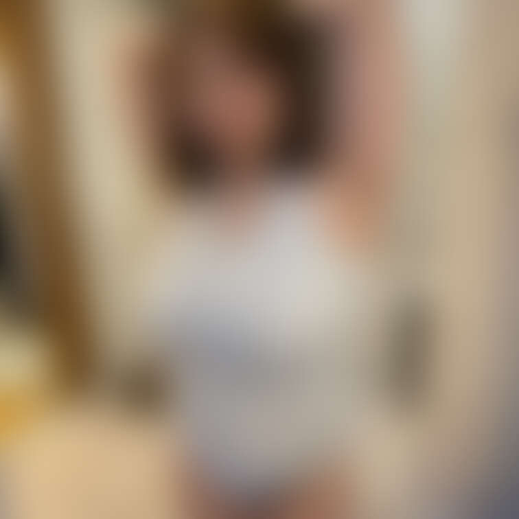 今日は暑かったですね。。。

暑すぎて日中はノーブラにタンクトップで過ごしました💦

20代で独り暮らしのときに