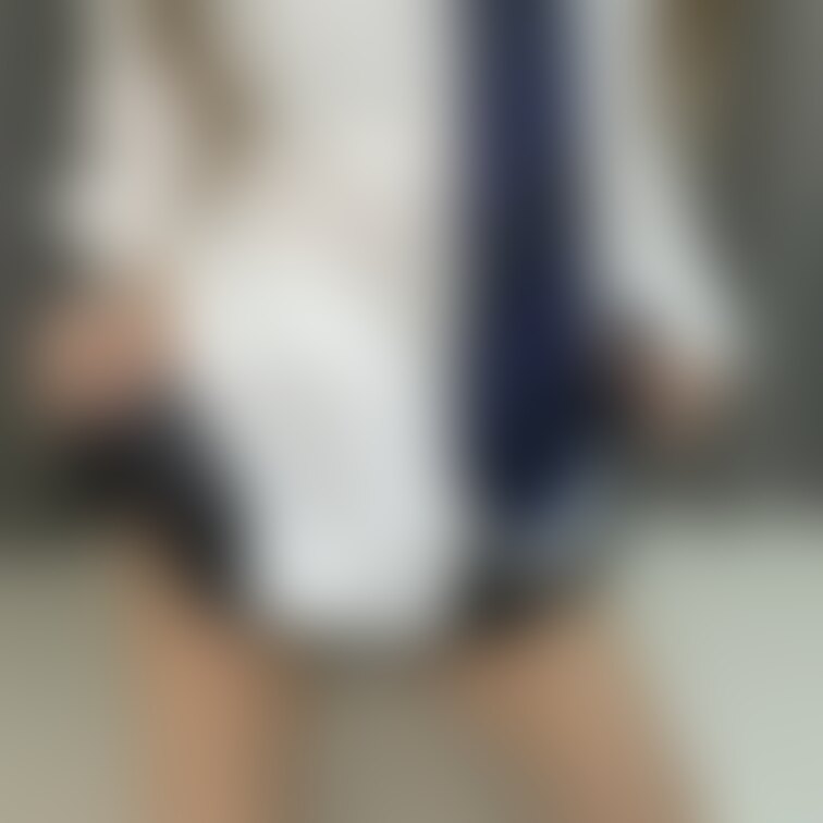 制服のコスプレした時の
エチ写真𓈒 𓏸𓈒𓂂𓂃🔞❤︎.*