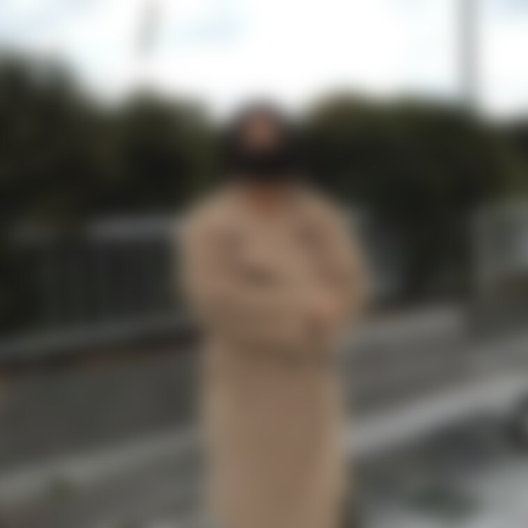 【海の公園＆某駅前露撮編】※特別プラン
この時期だって脱ぎ散らかします🎵
潮風が身にしみます😆