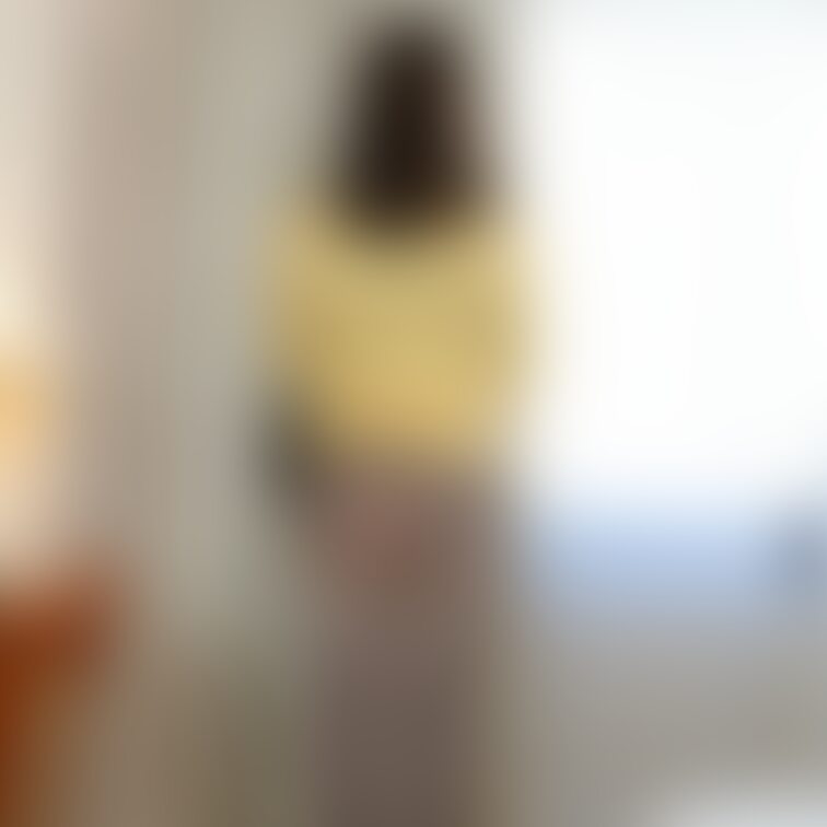 #003 MKちゃん
「ドM顔面弄り+ガニ股ピースで立ちション」(9/28ページ)
Ekusiad専属元祖放尿