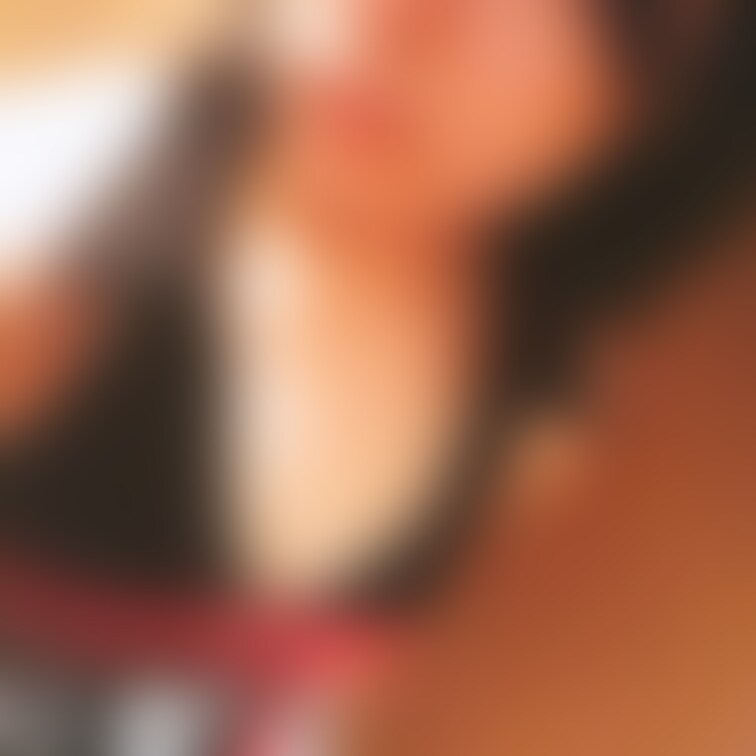 今年のハロウィンはバドガールの格好しました🍺
胸ないし背ちっちゃいからセクシーな雰囲気出せなかったけど、意外と好評でし
