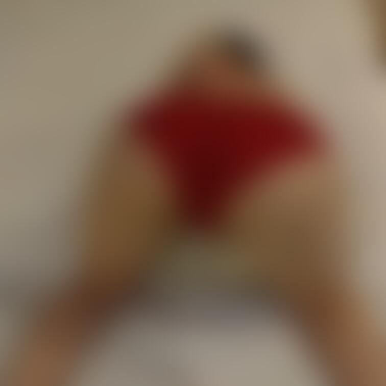 妻の下着姿です。