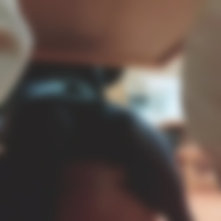 新技をいきなり覚えてたので、悶絶しました💦
奥まで加えてさらに玉まで舐められて…
