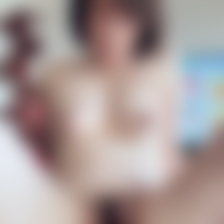 清楚人妻　ちんぽ挿入