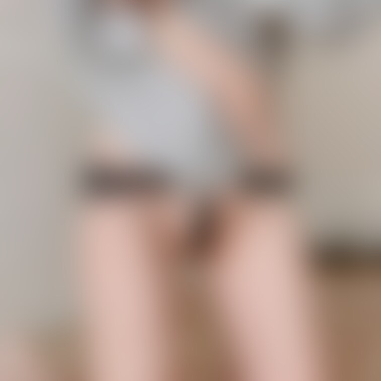 TバックならぬTフロント、、？
見えてないよね？
いいね待ってます💕