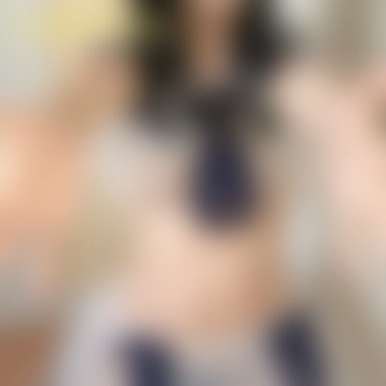 【無料の覗き見プランで見れます❤️🔥】
パンツを脱いでいくところを撮影……♡
1枚ずつ進んでいくのでとってもリ