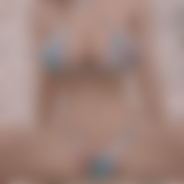 乳首が小さいのがコンプレックスだったけど、熟されていくうちに段々と自分でも気にならなくなってきた🥺💕強く吸われると真っ赤