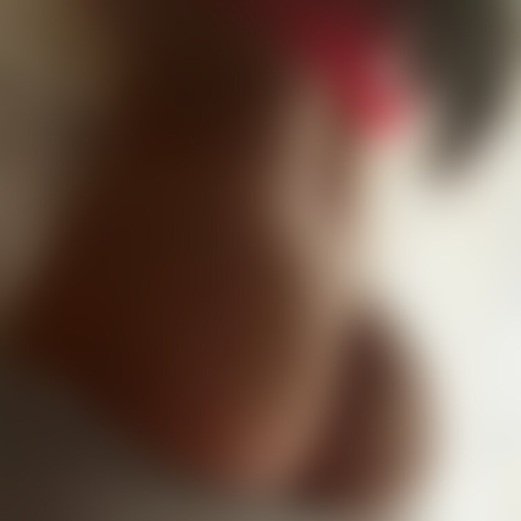 おはようございます☀


ムービーから切り出すと画質が…


そんな朝の着替えを切り抜きました☺️

