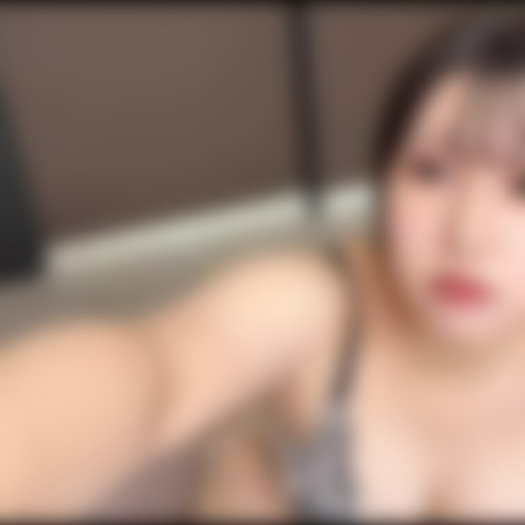 筋トレやってたら体重が少し落ちて嬉しい♡

今日は脚やせだよ〜！頑張ろ💪


お気軽にコメント、リクエストくだ