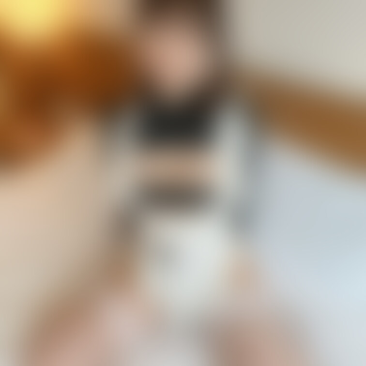 フォロワー1万人超えのGカップ看護学生と3p動画頑張って編集してます。。
竿が2本あると中々大変なんですが今週中には上