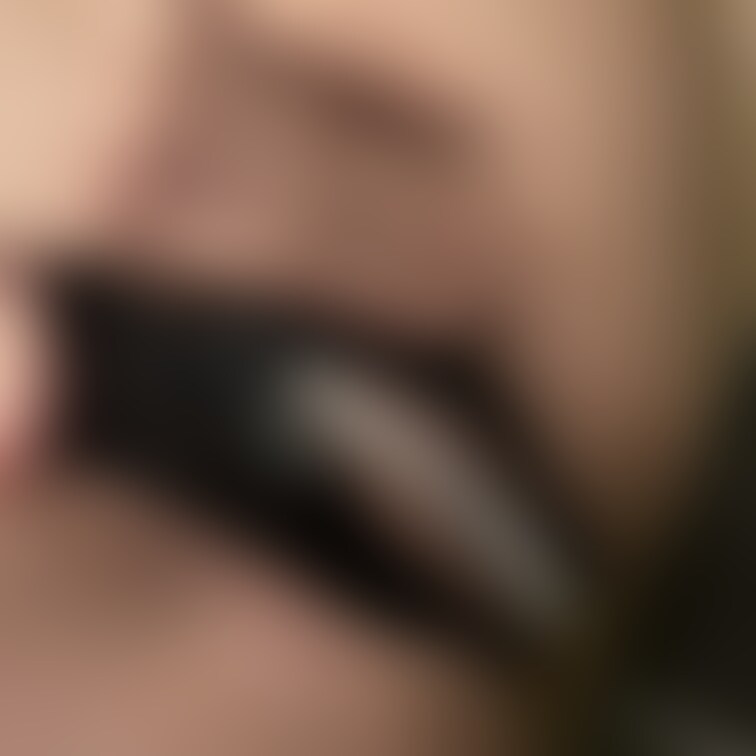 興奮してくるとおまんこがぱんぱんになって、割れてるところがもっこり膨らんでくるの🫣///
この写真の日はネットで初
