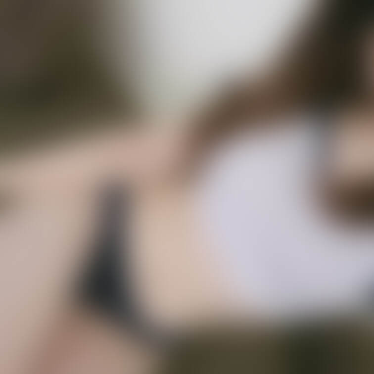 彼女が体操服のコスプレして自撮り送ってくれました♡