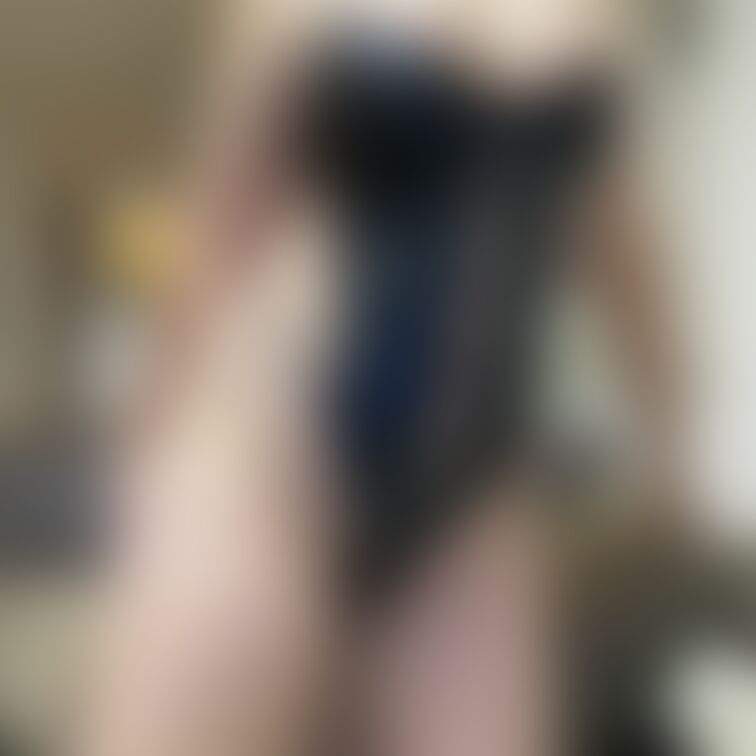 でたー　ボンテージなむちむち妻　ファンの皆さんありがとう　乳潰れそう①