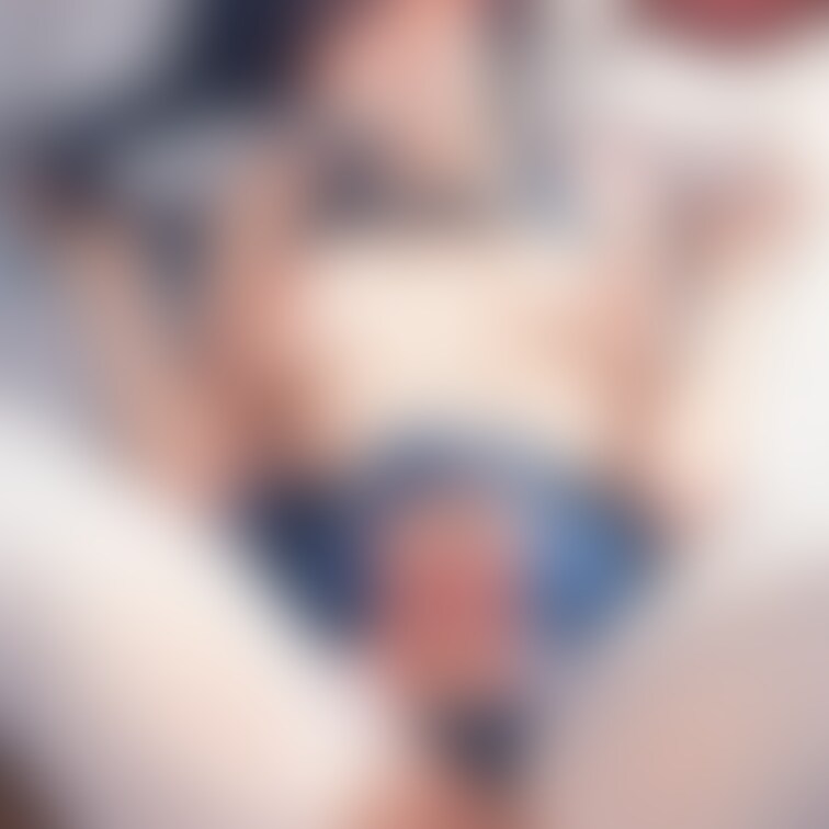危険日に顔射されて中出しされた白タイツにスクール水着美女の子宮断面図。