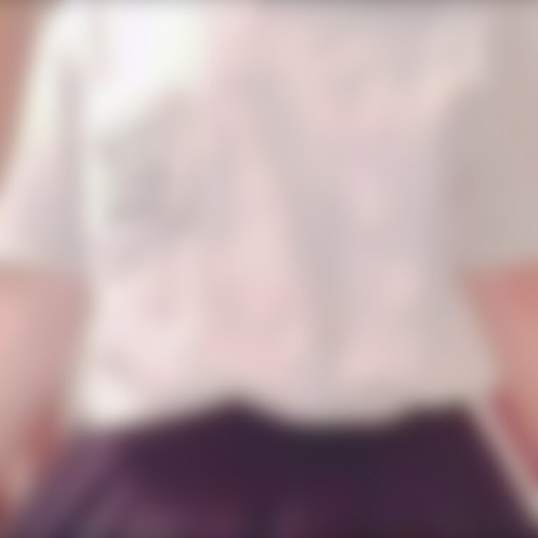 ［ファン限定フル動画］🎁

生理がやっとあけて久々にオナニーがしたくなっちゃった大◯生。