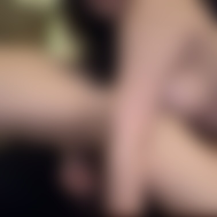 年下のペニくんの精子絞り取っちゃう🖤
枯渇してもえっちしちゃう🤭ごめんねペニくん、
でもこんなに性欲爆発してるのは、
