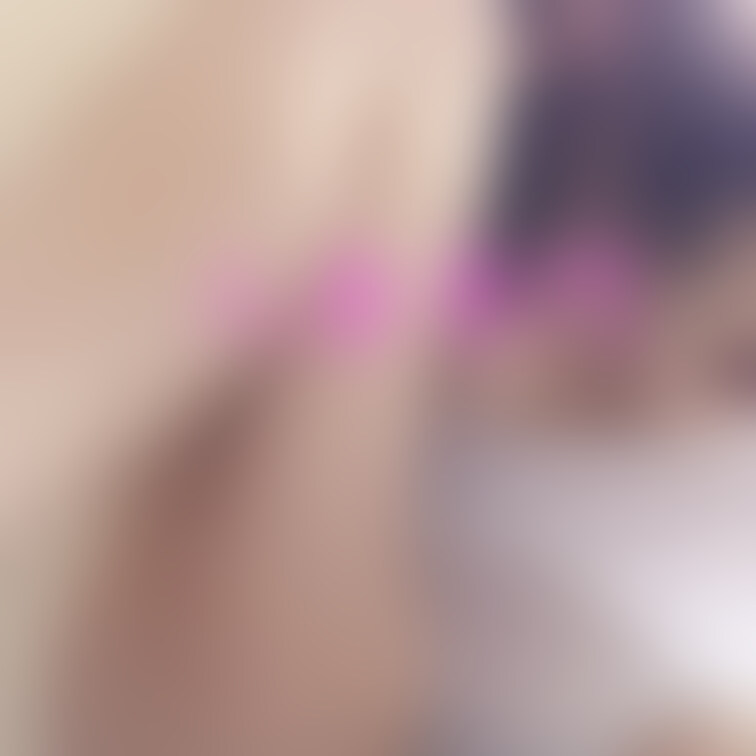 📹公開予定の人妻さんのご紹介です
妖艶な美熟女ネイリスト 綾乃さん
毎日のように○○○でエロい自撮り写真を送りつけて