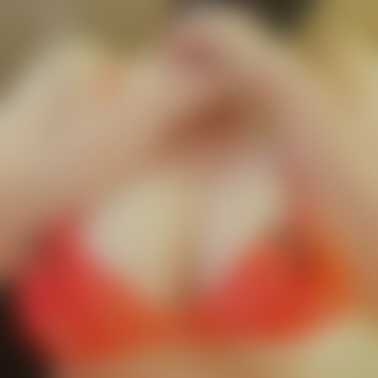 マゾ堕ち人妻ユカさん。
旦那とはセックスレスにもかかわらず毎回の中出し妊娠懇願。精子が残ったまま帰りその日だけは旦那に