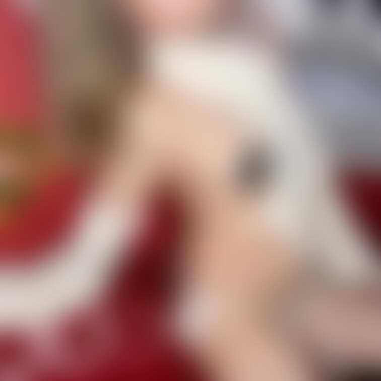 ランダム自撮り5枚。