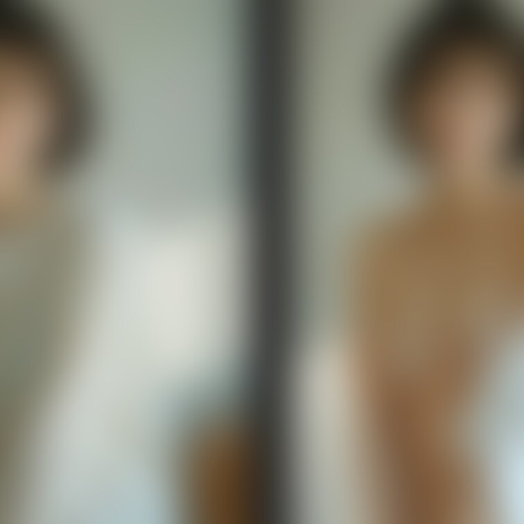 着衣と脱衣の並べた画像です    画像№1437