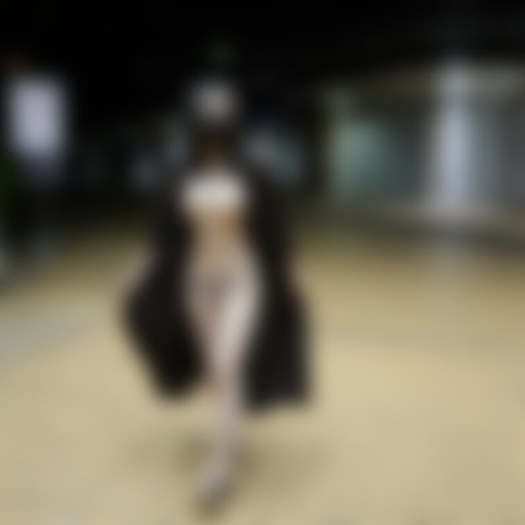 たまたま見つけた知らない場所で露出お散歩☺️
