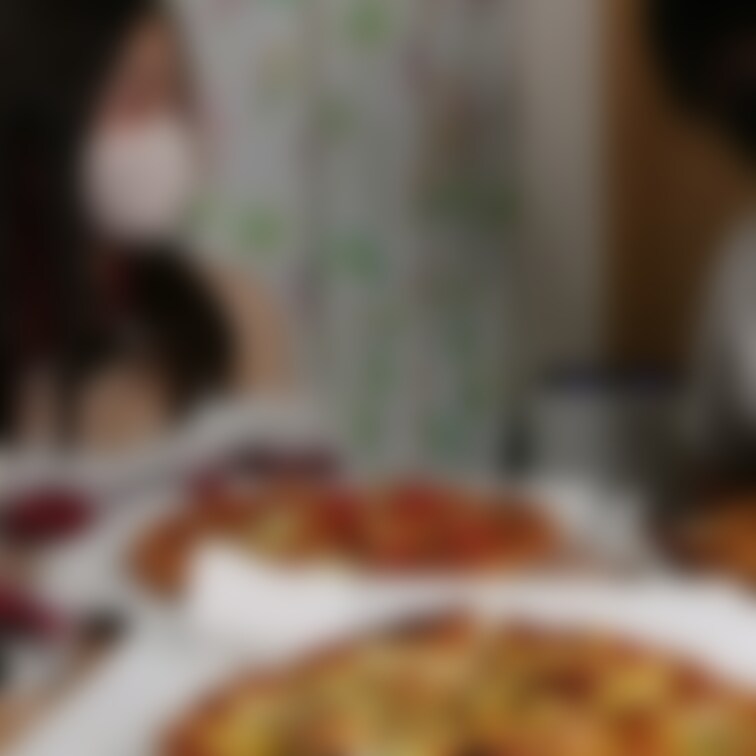 クリスマスパーティーの後かわいいサンタさんが騎乗位でおちんちん入れようとしてきたからそのまま肉オナホになってもらい子宮に