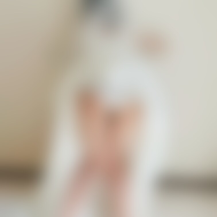 このまま後ろからして…？

【みみからのお願い💕】
えっちだと思ってくれた方は
写真下の♡印をポチッとしてくれる