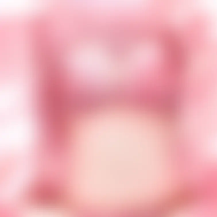 えっちな自撮りです🩷
顔出ししないように胸まで入れて撮ろうとしたらおばけみたいになっちゃった🤣💕