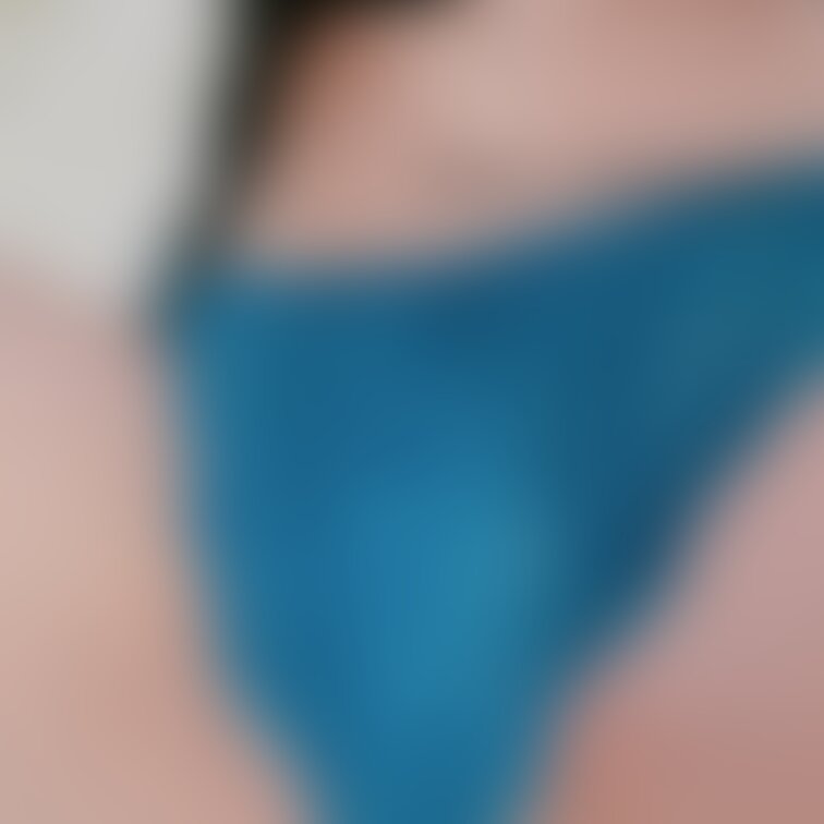 フォロワーさんからいただいたパンツ💗
このパンツアップにすると透けてお毛けが見えちゃうんだよね🙈💦
おはよー💗