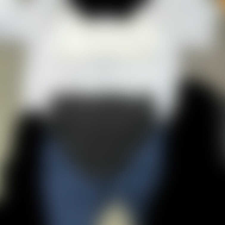 5月10日
○○○、昨日お風呂入らなかったらしいです笑笑しんどいって言って寝てました‪‪🙄‬
今日入ってたので、許し