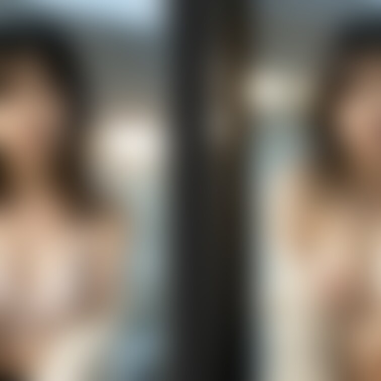 着衣と脱衣の画像です。画像№28
