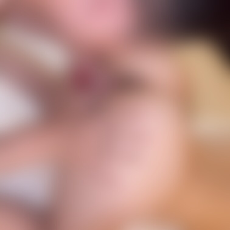 何回かお会いしてる単さんと❤️アナルいっぱい舐めてもらい気持ちよくなって自分から押し付けていってます❤️
動画は下のリ