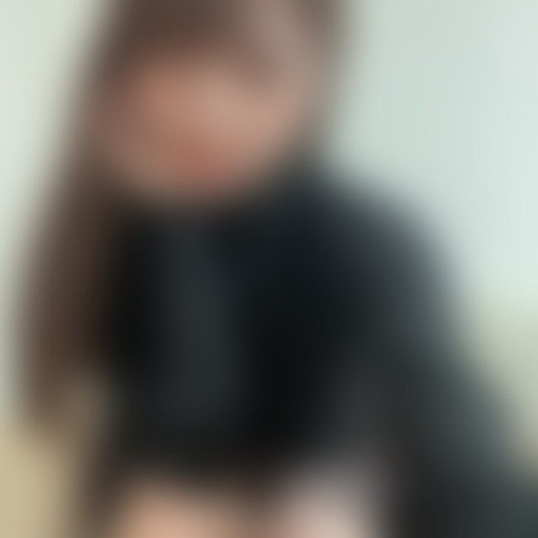 初顔出し♡
これからたくさんいやらしい姿を載せていくので楽しみにしててね♡