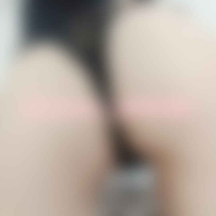 珍しくお尻です(〃ω〃)
Tバックははいてるだけでえっちな気持ちになるので好きです(/ω＼*)