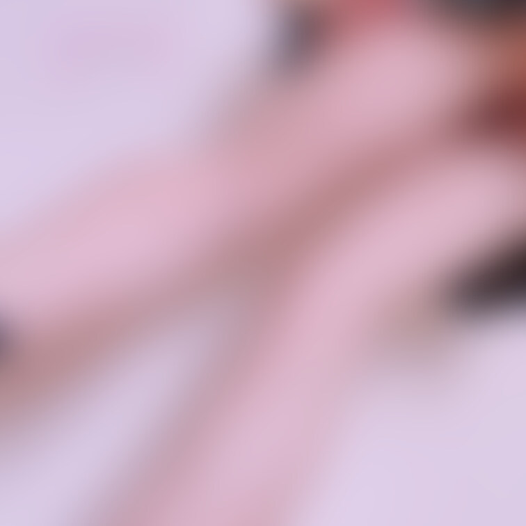 制服にノーパンからのくぱぁ🤫