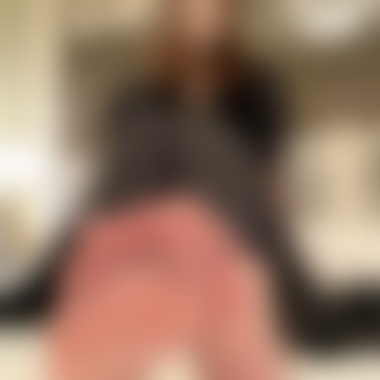 可愛い美容専門学生 えりかちゃん😺③
 
 足のサイズ:23.5cm