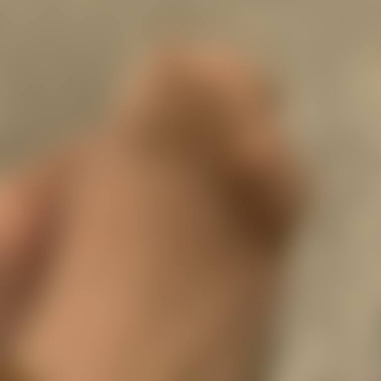 もっと投稿の頻度上げたいんだけど…߹ - ߹今日は接写で色んな角度から！お届けします♡