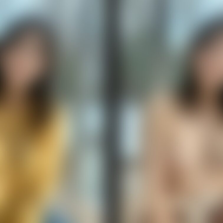 着衣と脱衣の並べた画像です    画像№ 1409
